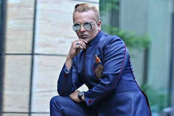 Famous LGBT in India- Imam siddique: Indian Gay Fashion Stylist Actor