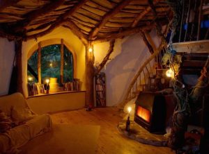 unusual house: Hobbit House
