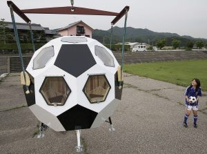 unusual house: Soccer Ball shaped home