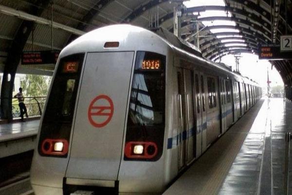 Delhi metro 