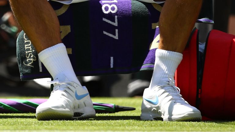 Roger Federer  shoes 