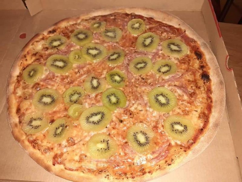 Kiwi pizza toppings 