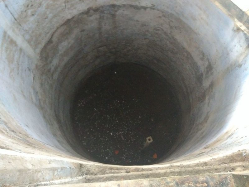 Martyr's well