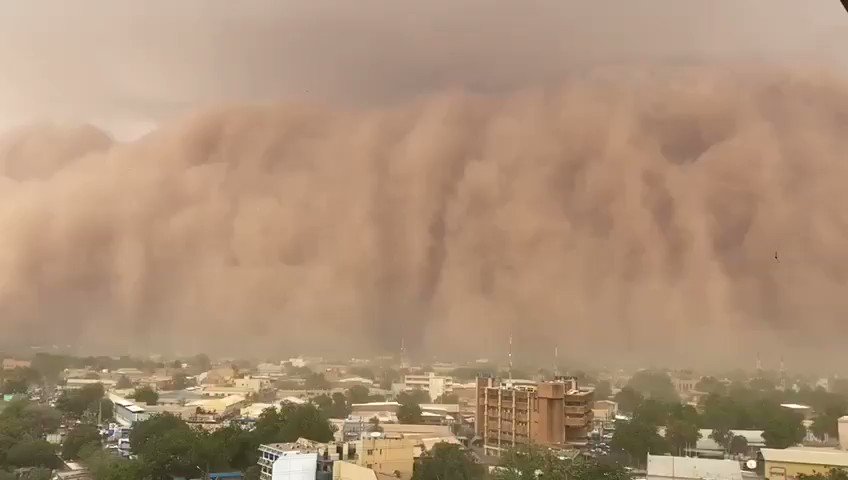 sandstorm in africa