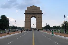 Delhi lifts weekend curfew