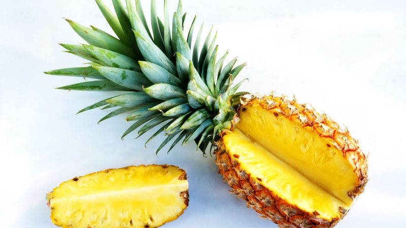 Pineapple High Nutrient Foods