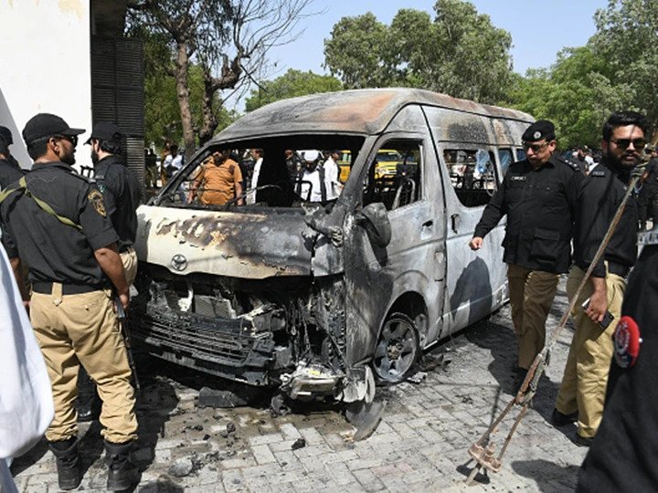 Watch The Video, Women Suicide Bomber Blows Herself Up In Karachi