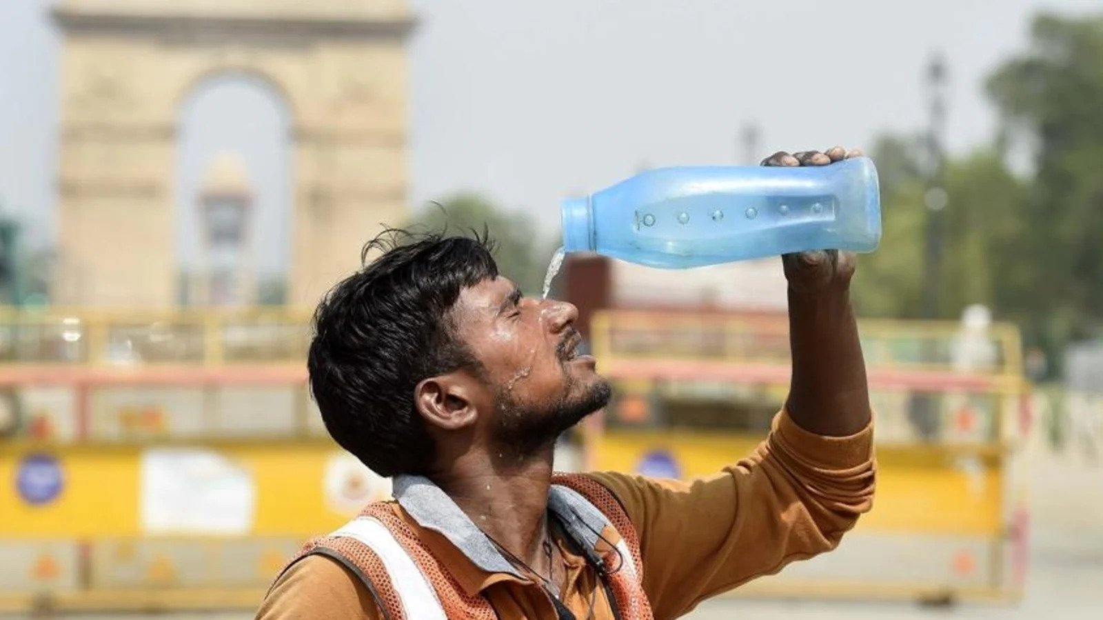 49 Degree Celsius Reached In Delhi, Twitter Users Showed Humour