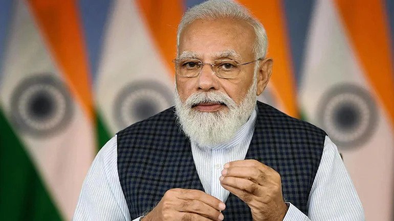 PM Modi Says'Fill 10 Lakh Jobs In 1.5 Years'