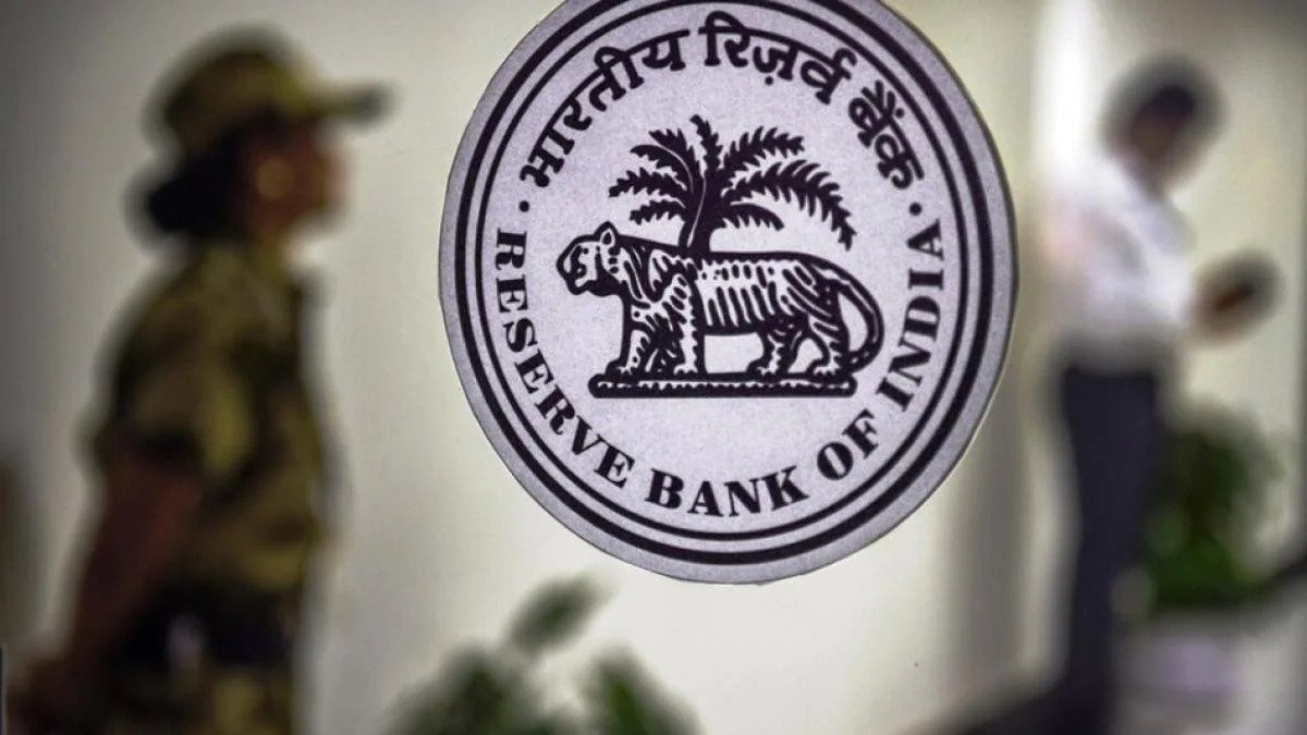 RBI Clarifies There Is No change in existing Currency and Banknotes