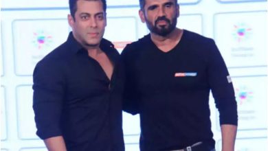 Salman Khan Gets Emotional During IIFA, Remembers Sunil Shetty’s Kind Gesture