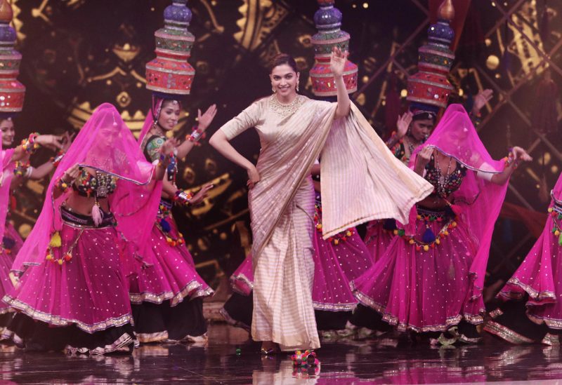 Deepika Padukone ,Bollywood Celebs Who Perform At Private Events