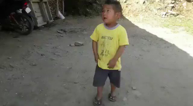 Viral Video Cute Kid Singing Jana Mana Gana, Internet Applauds