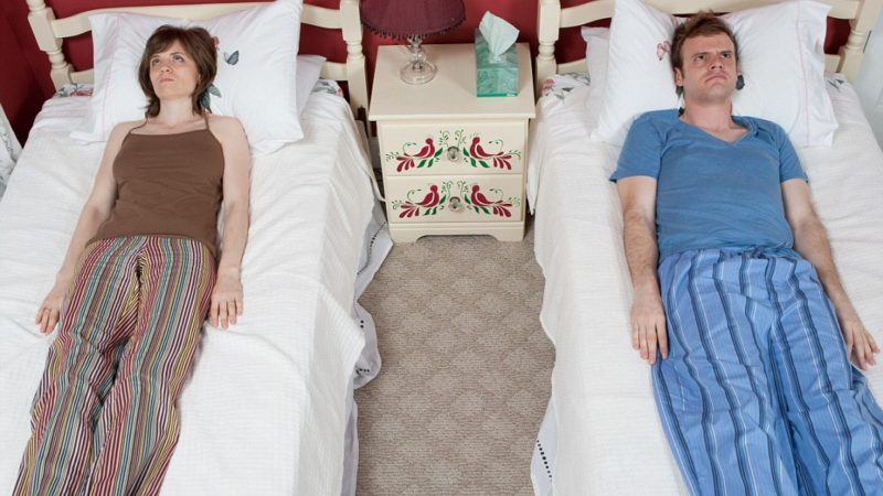 Why Do Couples Choose Different Beds?