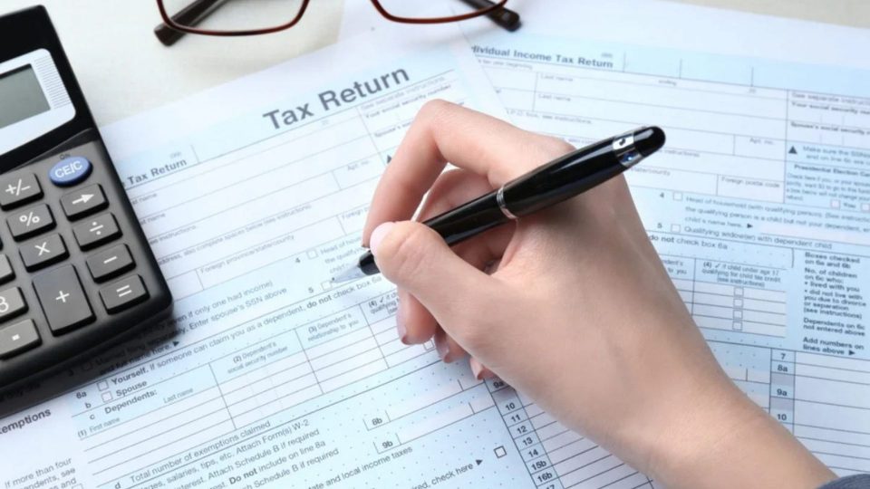 ITR Refund Latest Update CBDT Advises Taxpayers Refund Will Not Be Credited To Such Bank Accounts, Check Now