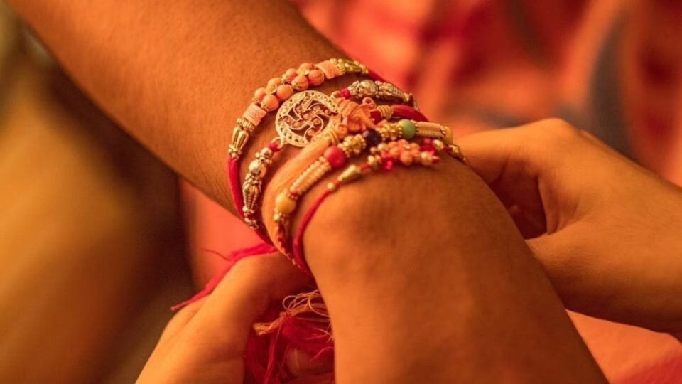 Rakhi 2023 5 Types of Intelligent Financial Gifts You Can Offer Your Sister