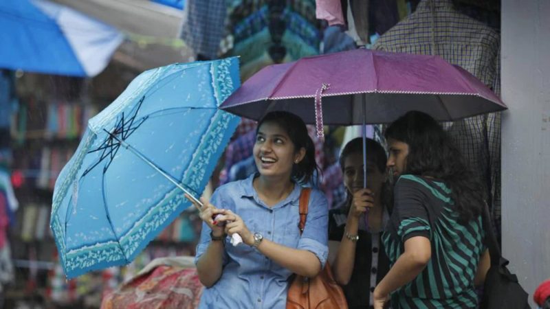  Safety Tips To Enjoy Monsoon In Delhi