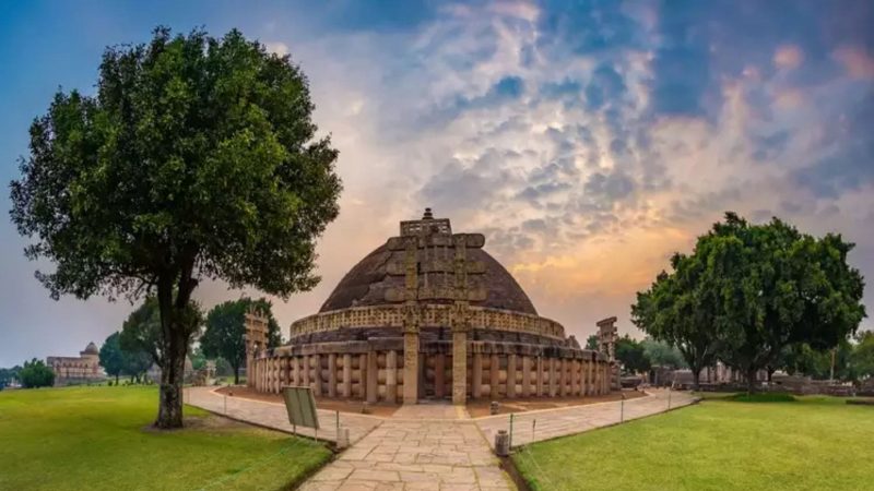 Sanchi Fort: Exploring India's Spiritual and Buddhist Nexus