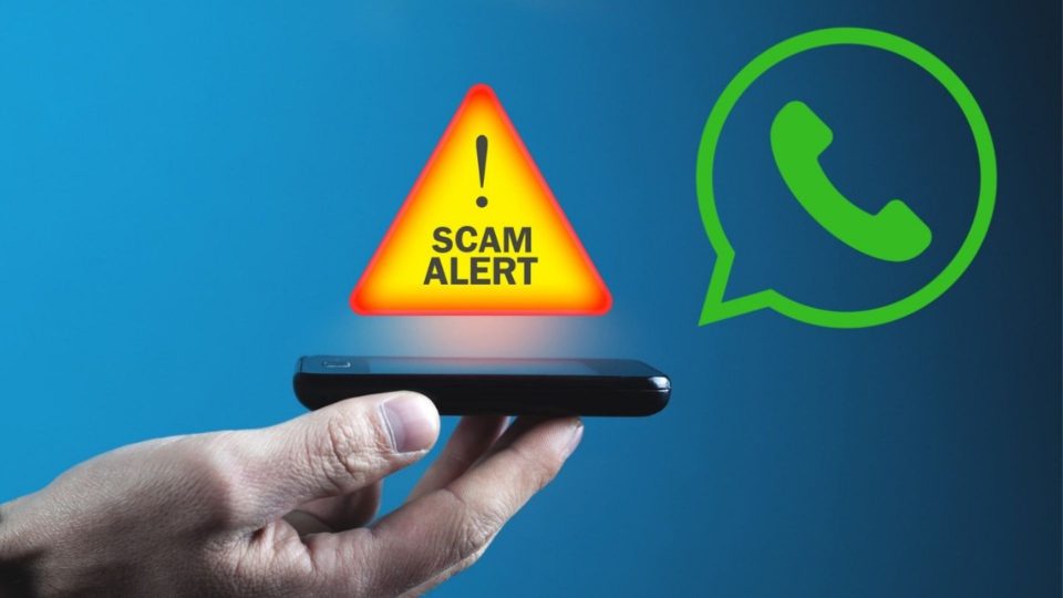 This Android App is Stealing Your WhatsApp Data